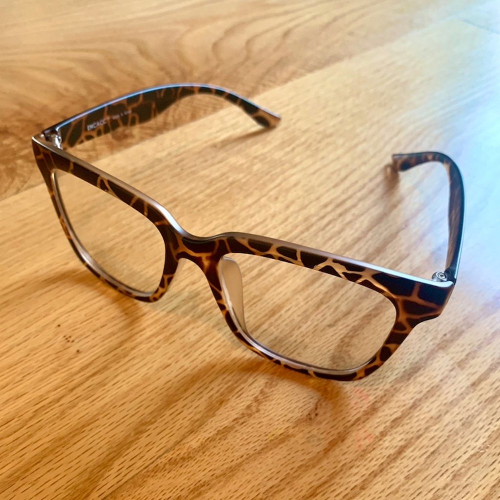 Oversize Retro Tortoise Horn Rimmed Glasses